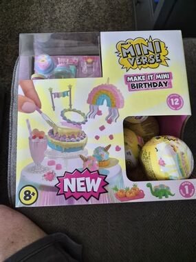 Mini Verse Make It Mini Birthday Playset - Pink
